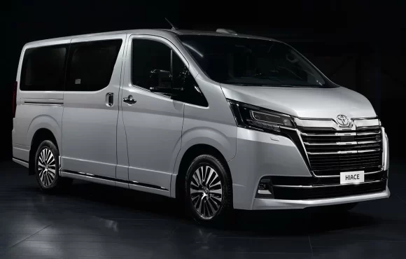 Toyota Hiace в аренду